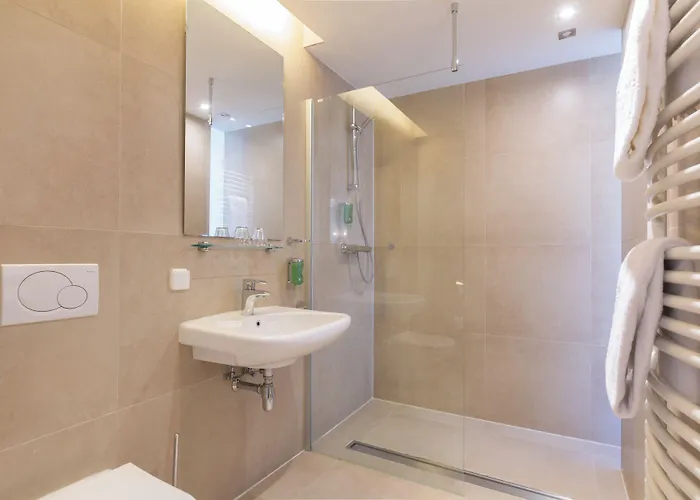 Amrath Bigarre Hotell 4*