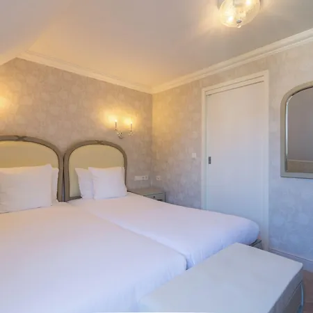 Amrath Bigarre Hotel 4*