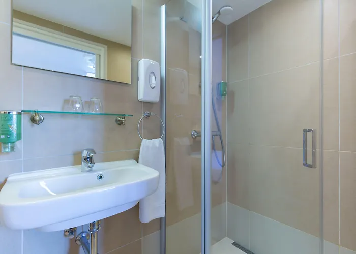 Amrath Bigarre ماسترخت