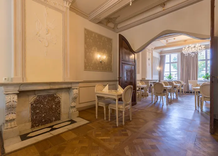 Amrath Bigarre Hotel 4*